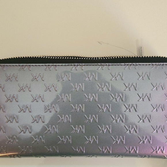 SOLD MK WRISTLET - Picture 2 of 4